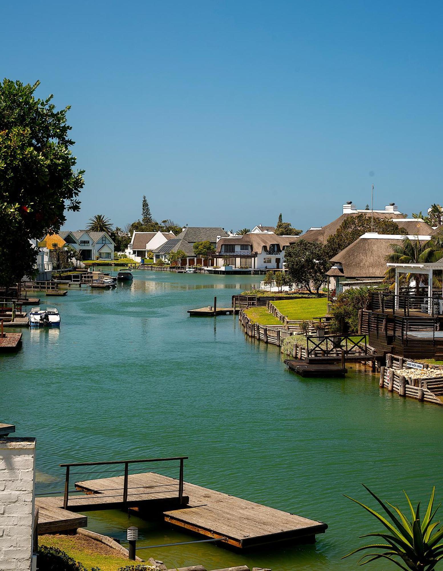 Guest house Canal - Waterfront