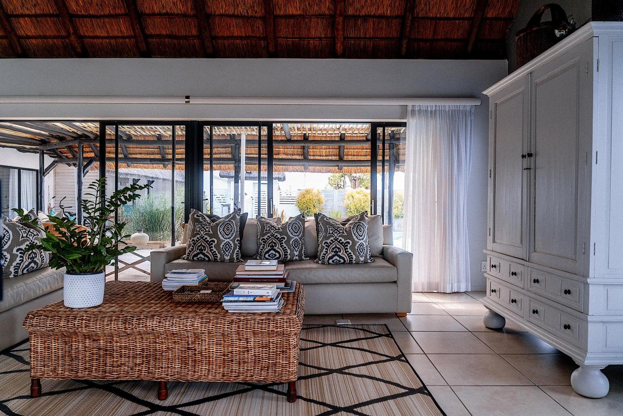 Canal - Waterfront Guest house 5*